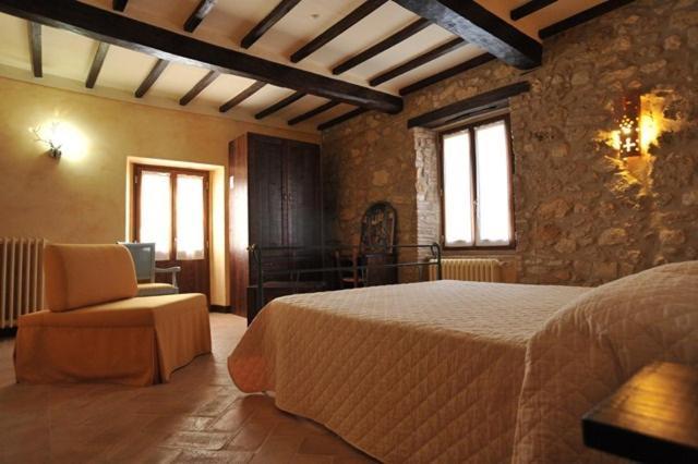 Il Casale Di Mario Villa Montecchio  ภายนอก รูปภาพ