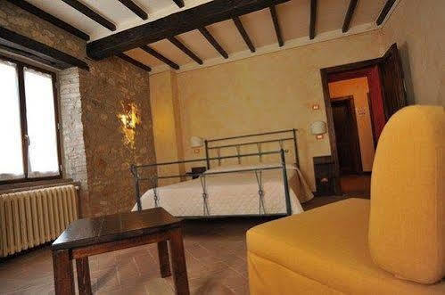 Il Casale Di Mario Villa Montecchio  ภายนอก รูปภาพ